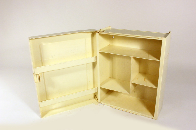 armario botiquin plastico 1u